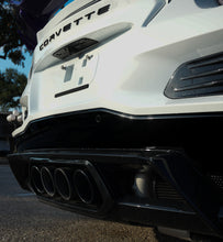 Load image into Gallery viewer, Twin Turbo kit for 2023+ C8 Z06 Corvette Featuring HP Tuners
